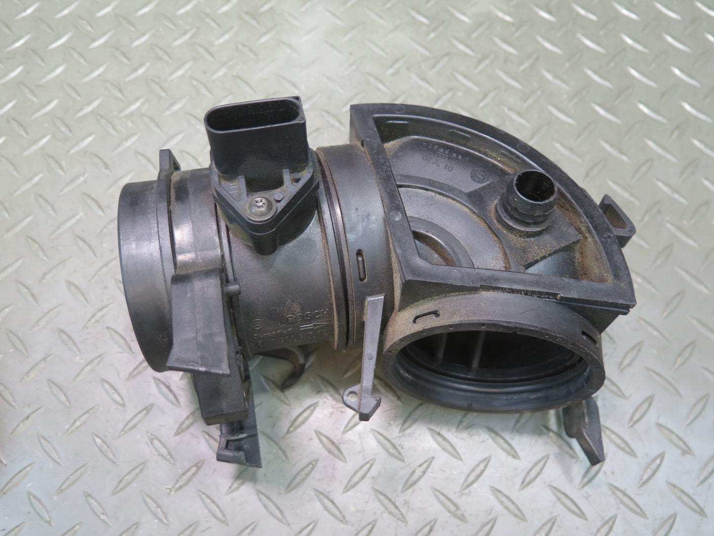 99-02 Mercedes R129 SL500 Mass Air Flow Meter MAF Sensor w Intake Pipe OEM
