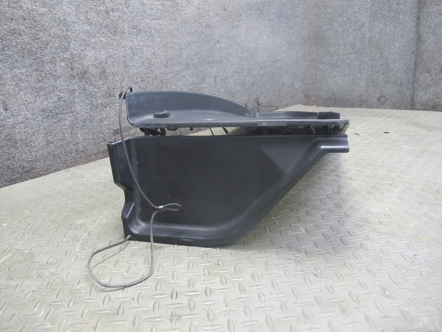 00-05 Toyota MR2 Spyder ZZW30L Rear Parcel Shelf Cover Panel 64330-17010 OEM