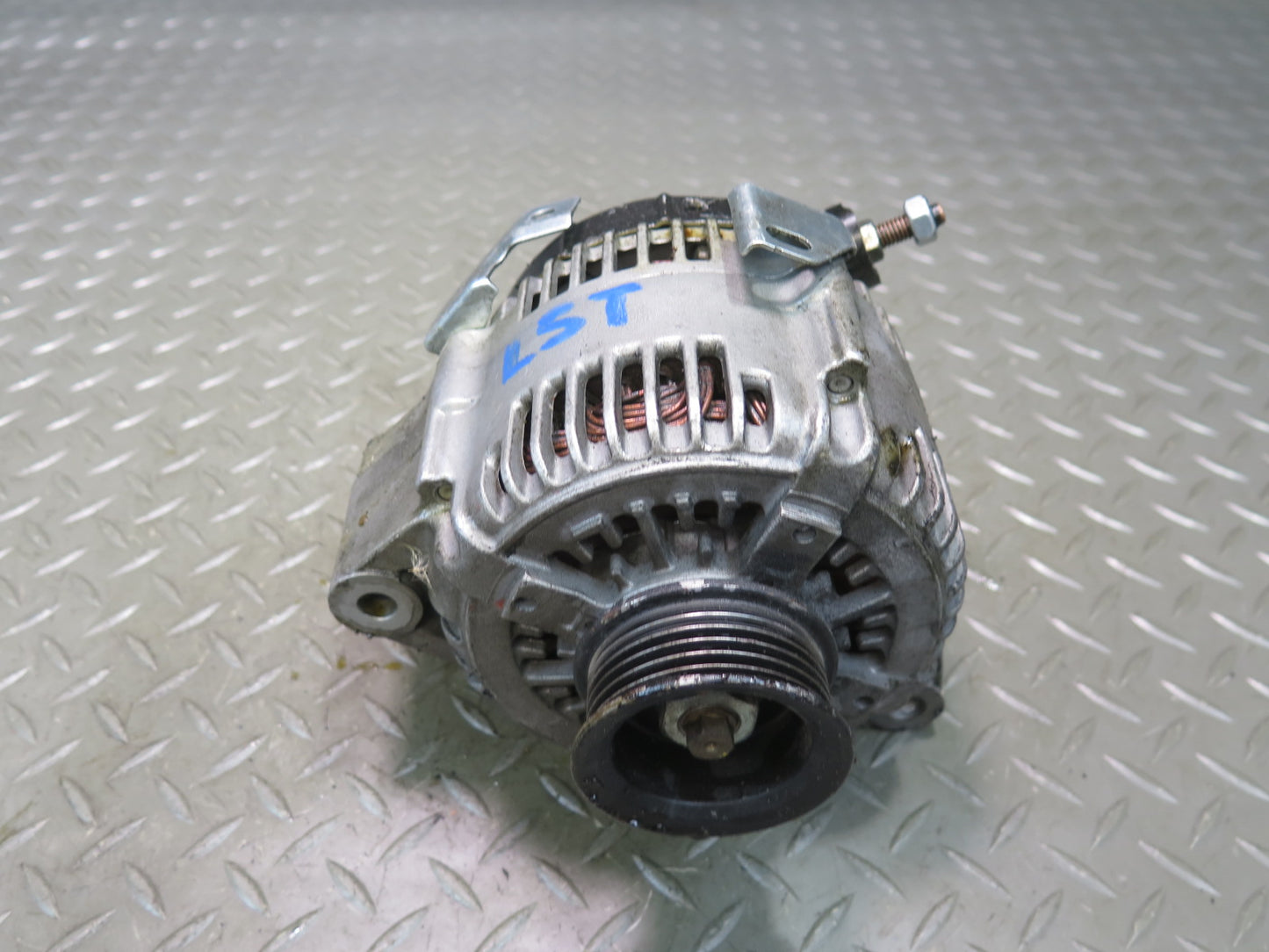 98-00 Lexus LS400 UCF20L 1UZFE Engine Generator Alternator OEM