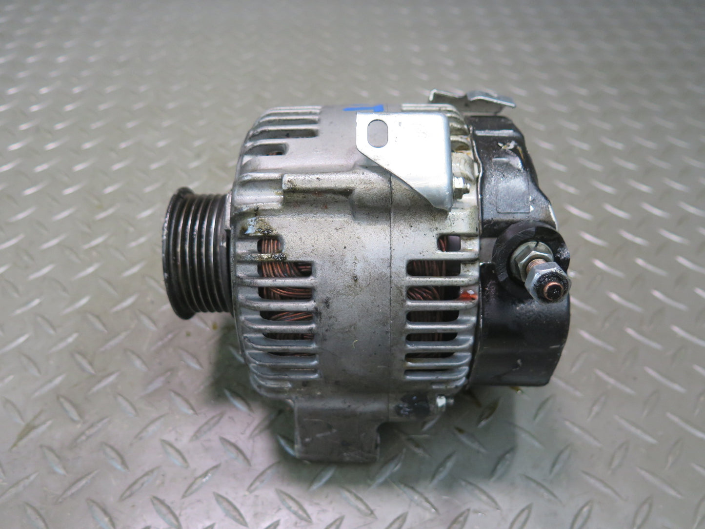 98-00 Lexus LS400 UCF20L 1UZFE Engine Generator Alternator OEM