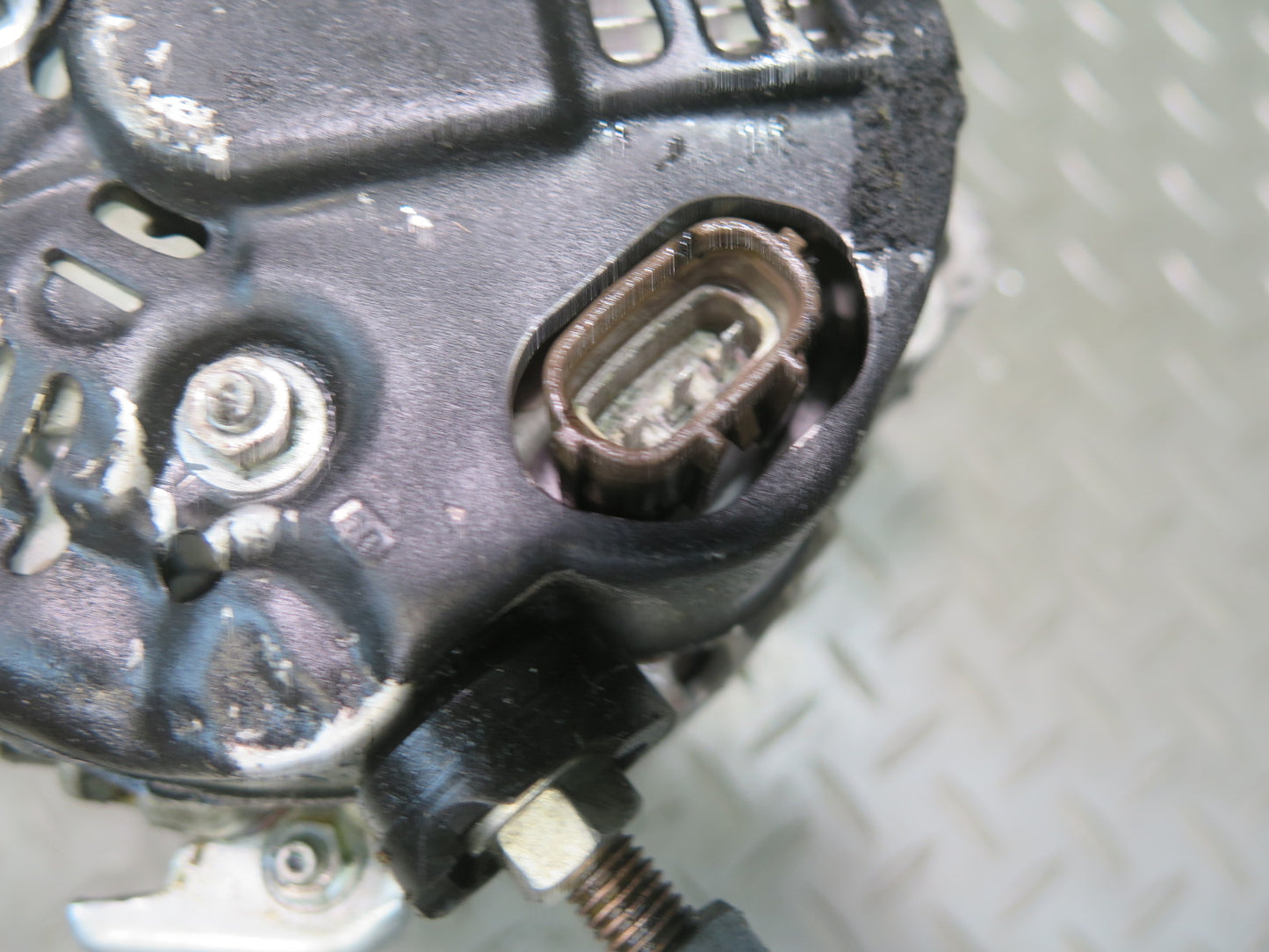 98-00 Lexus LS400 UCF20L 1UZFE Engine Generator Alternator OEM