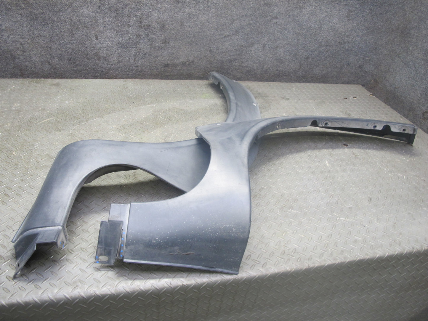 99-01 Isuzu Vehicross Front Left & Right Fender Flare Trim Panel Molding Set OEM