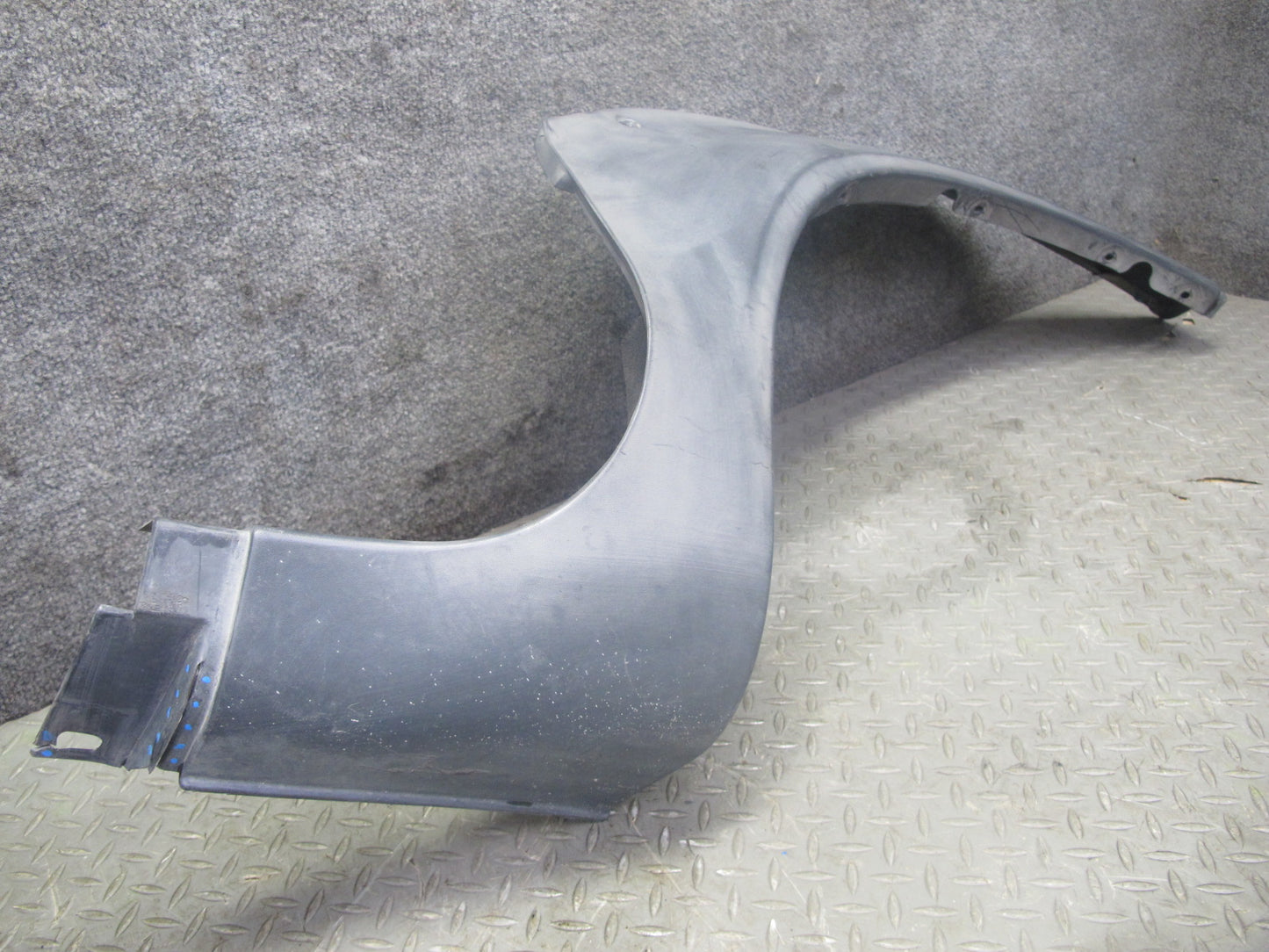 99-01 Isuzu Vehicross Front Left & Right Fender Flare Trim Panel Molding Set OEM