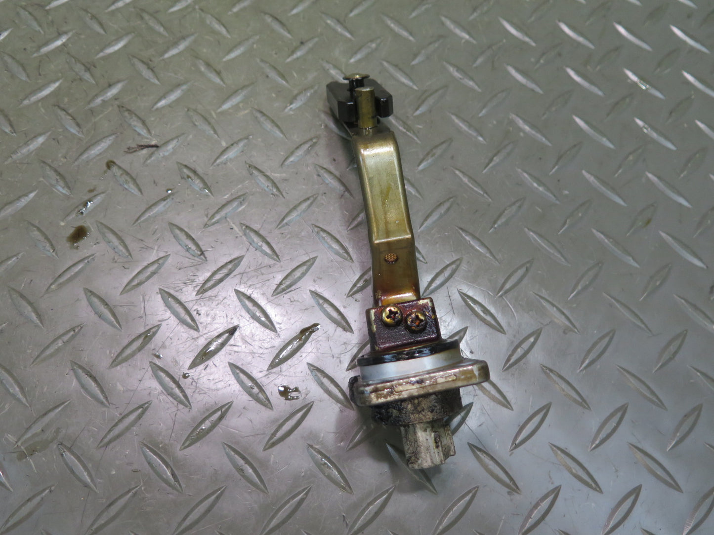 98-00 Lexus UCF20L LS400 GS400 1UZFE Engine Oil Level Sensor OEM