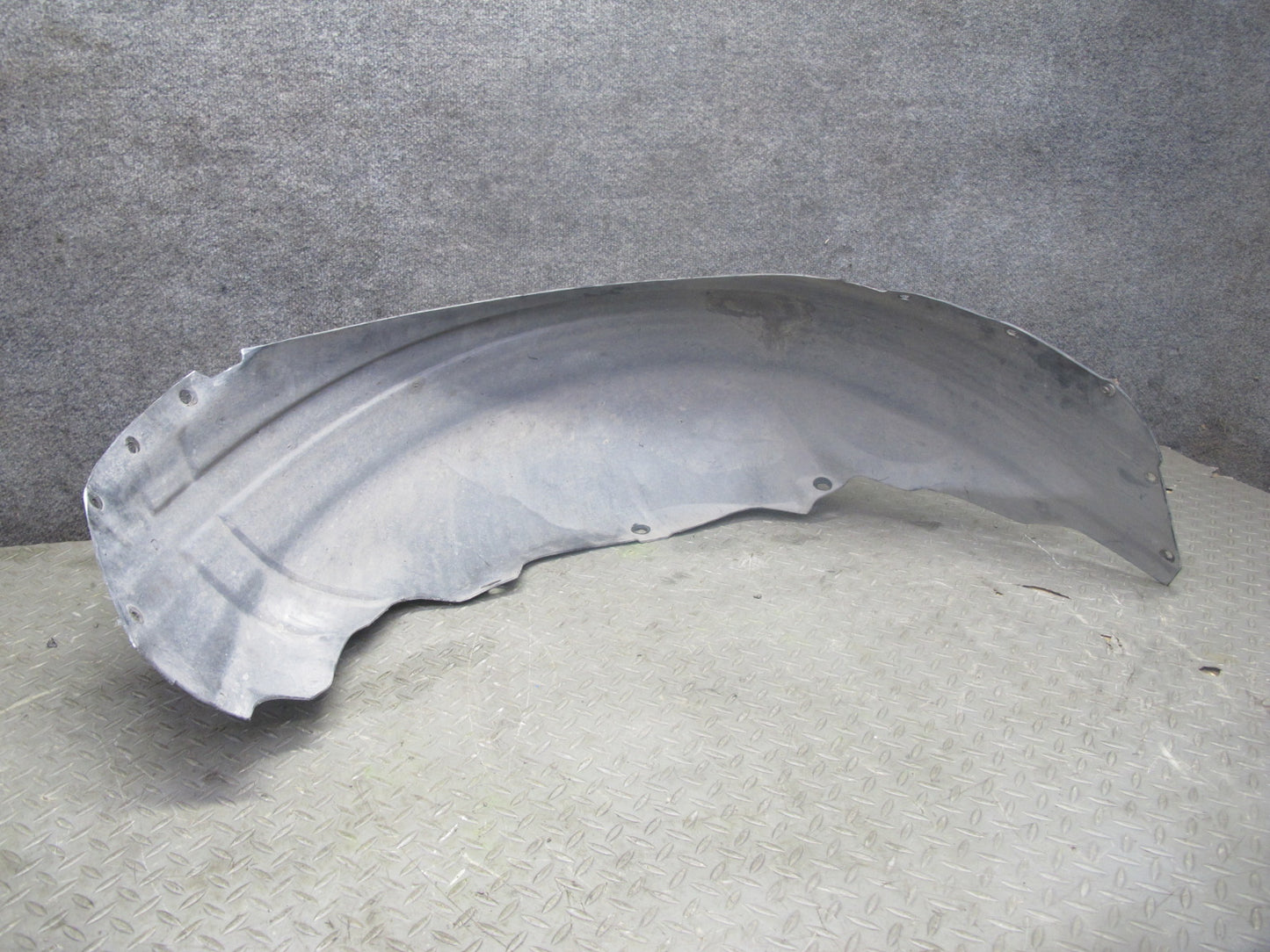 84-96 Chevrolet Corvette C4 Rear Right Fender Liner Splash Shield Guard OEM