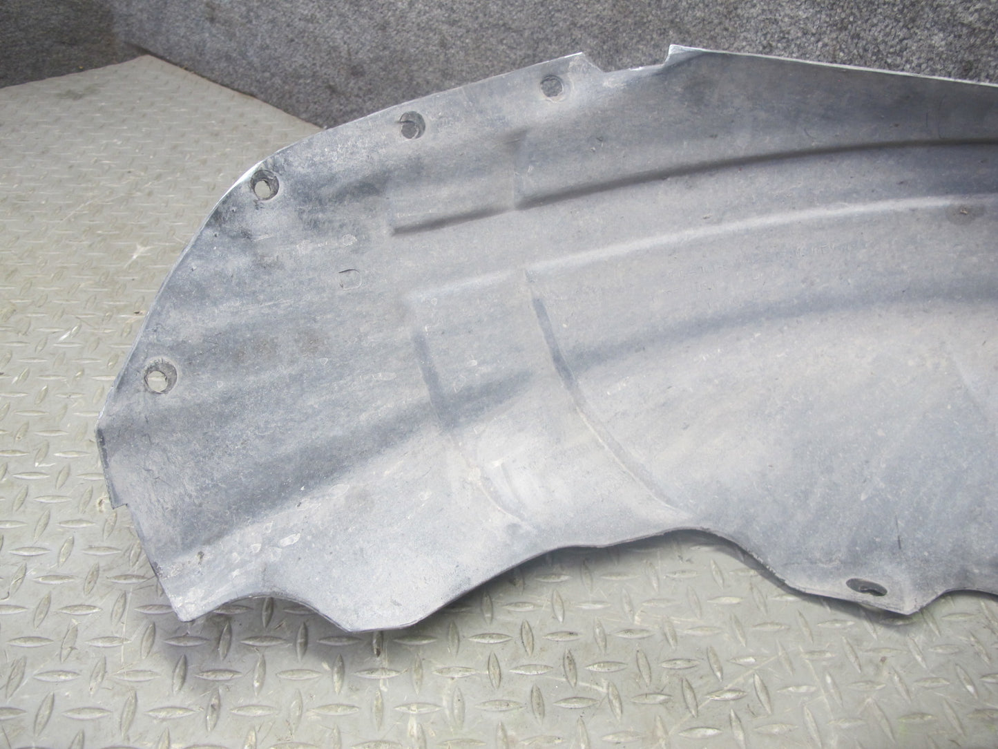84-96 Chevrolet Corvette C4 Rear Right Fender Liner Splash Shield Guard OEM