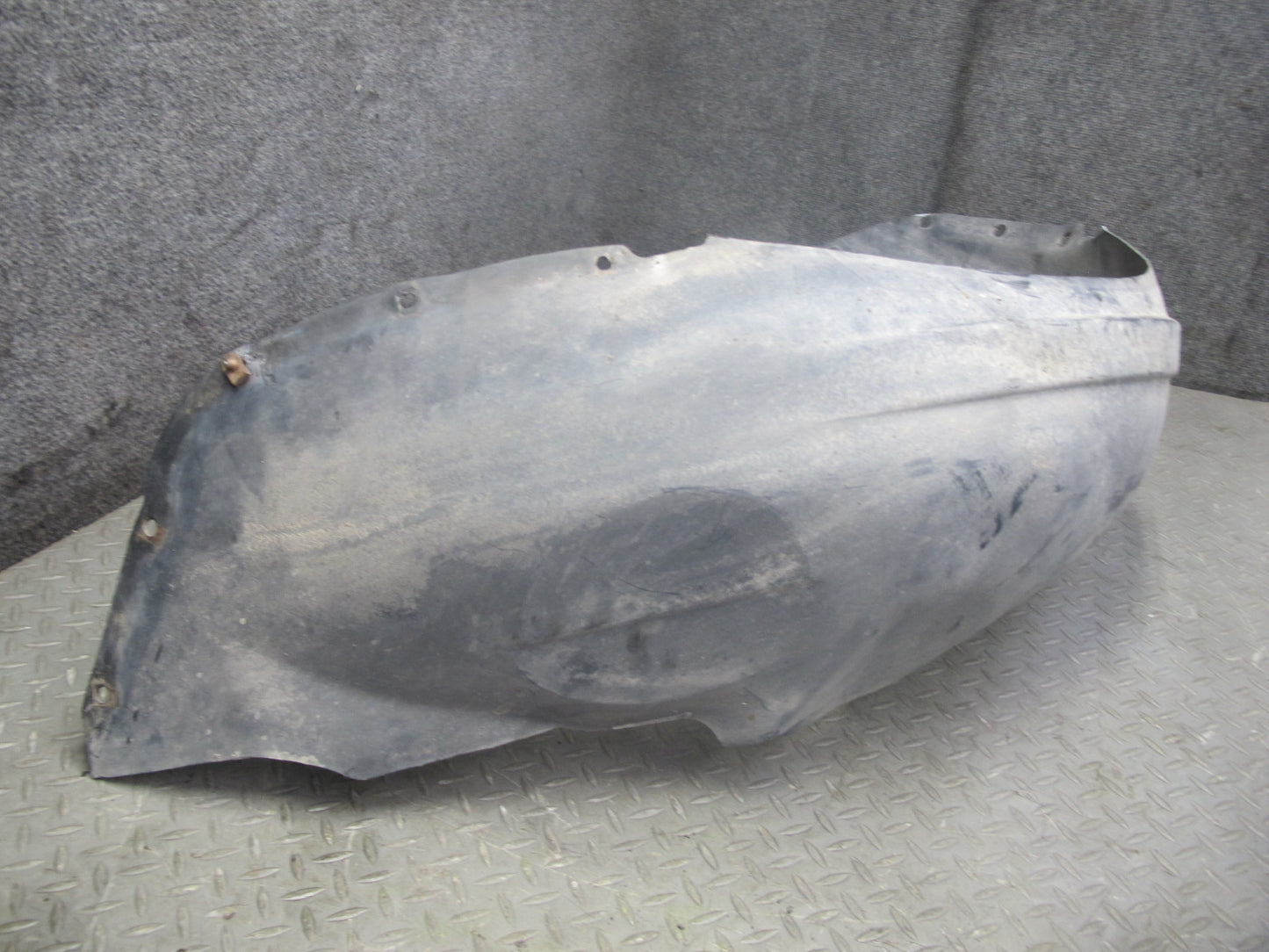 84-96 Chevrolet Corvette C4 Rear Right Fender Liner Splash Shield Guard OEM