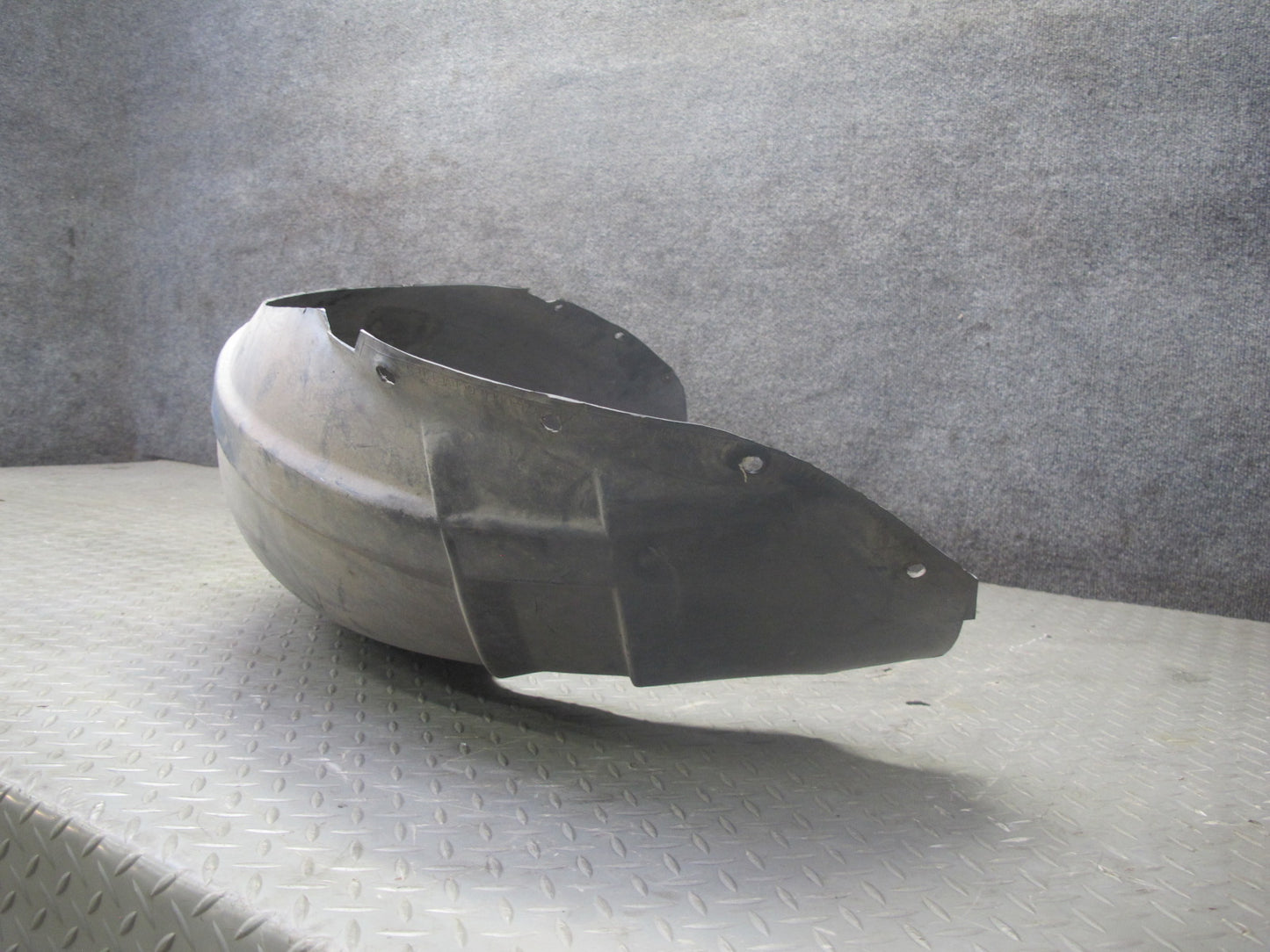 84-96 Chevrolet Corvette C4 Rear Right Fender Liner Splash Shield Guard OEM