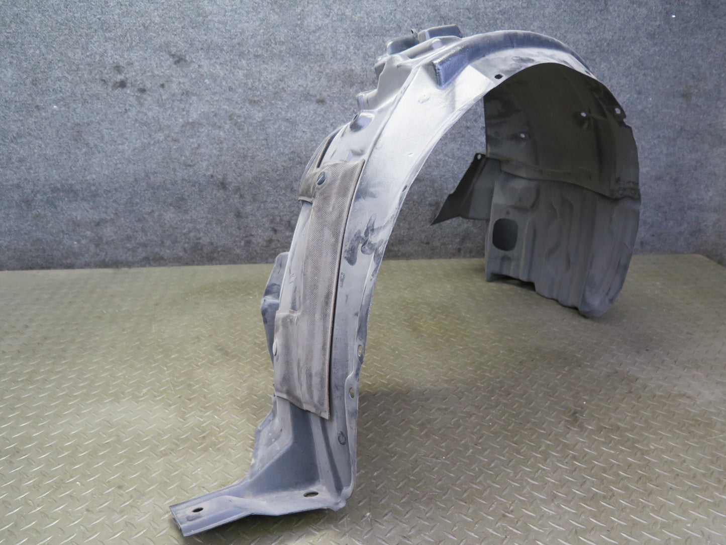 02-05 Lexus UZZ40L SC430 Front Right Fender Liner Splash Shield Guard Cover OEM