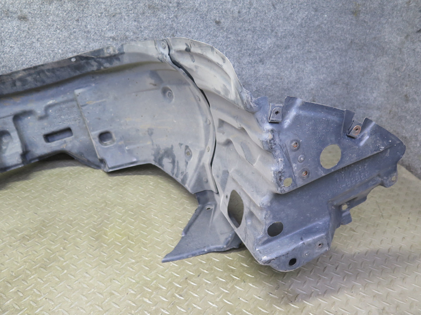 02-05 Lexus UZZ40L SC430 Front Right Fender Liner Splash Shield Guard Cover OEM