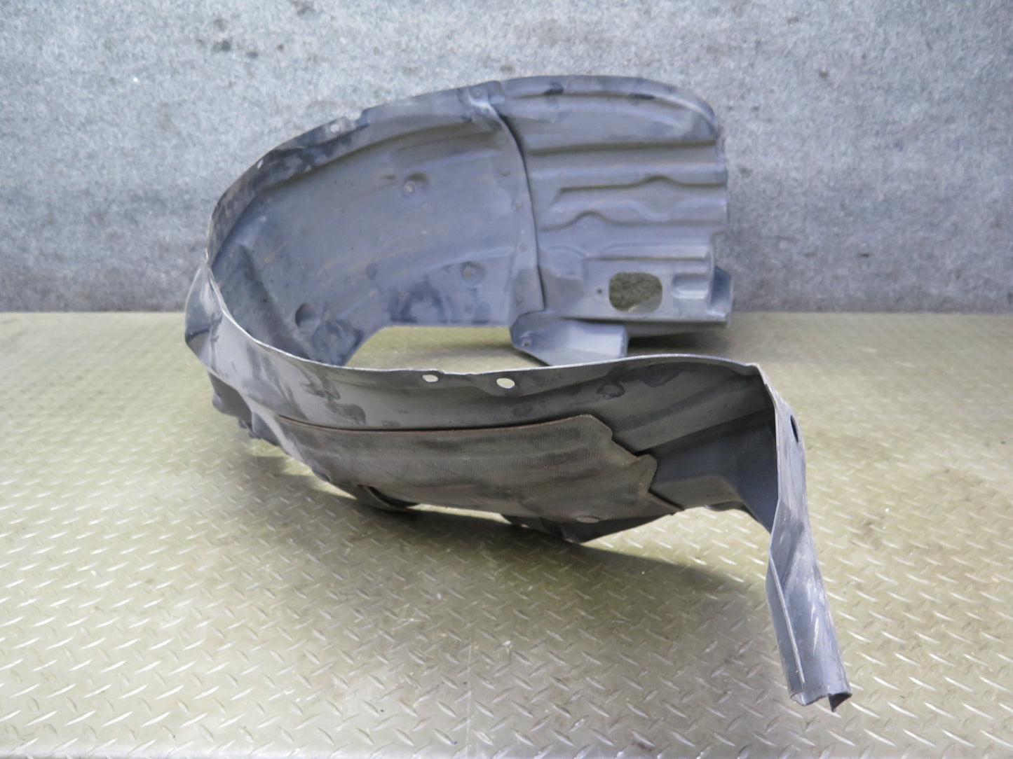 02-05 Lexus UZZ40L SC430 Front Right Fender Liner Splash Shield Guard Cover OEM
