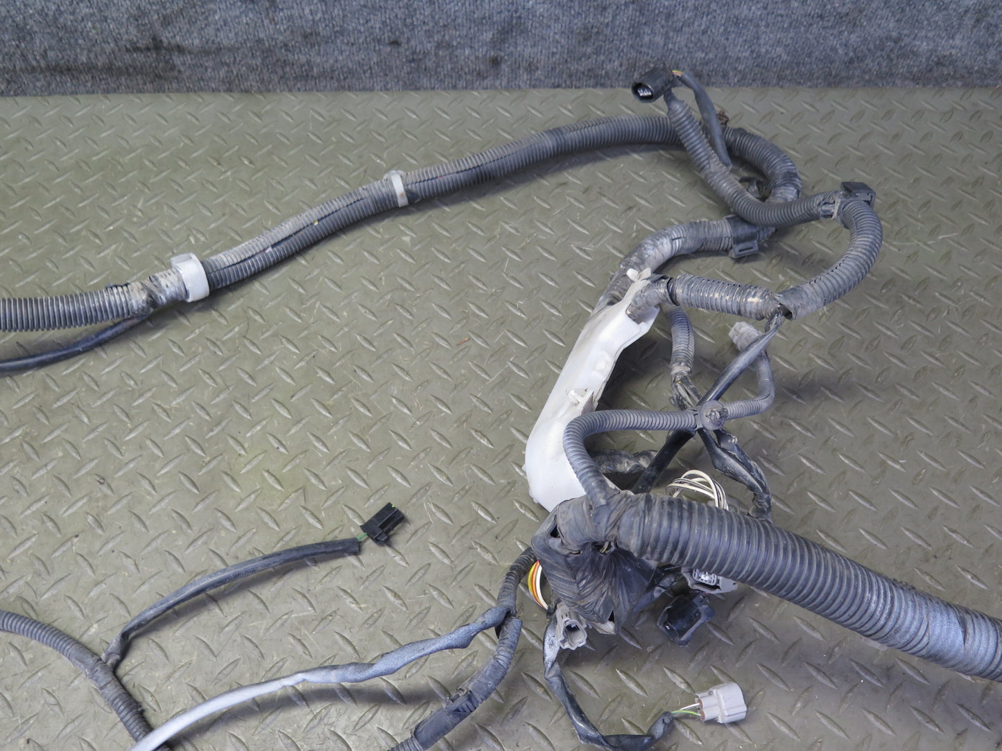 1996 Toyota MARK2 JZX100 Tourer 2.5L 1JZGE Engine Bay Wire Wiring Harness OEM