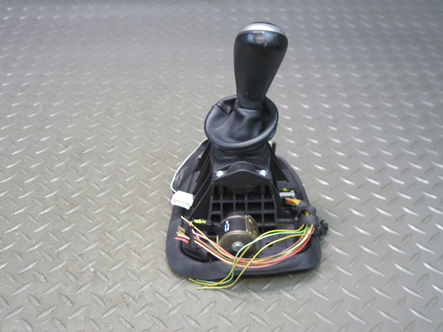 2006-2007 BMW E60 M5 SMG Transmission Gear Selector Shifter w Trim 55K Miles
