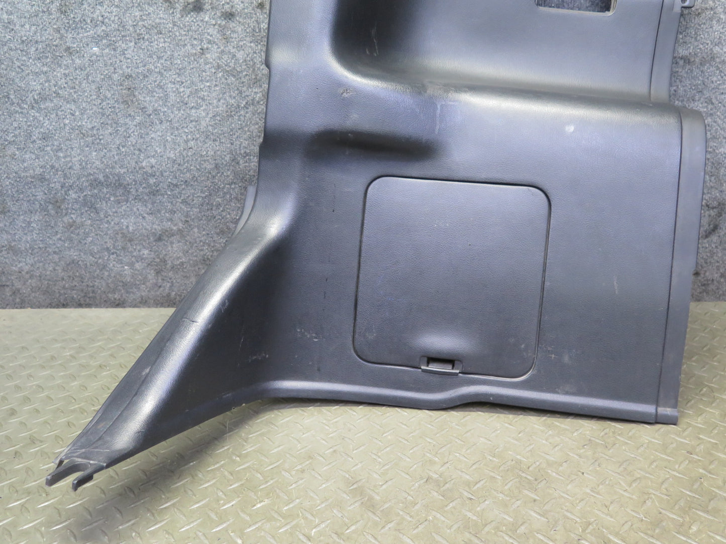 99-01 Isuzu Vehicross Rear Left Right Interior Cargo Trim Cover Panel Set OEM