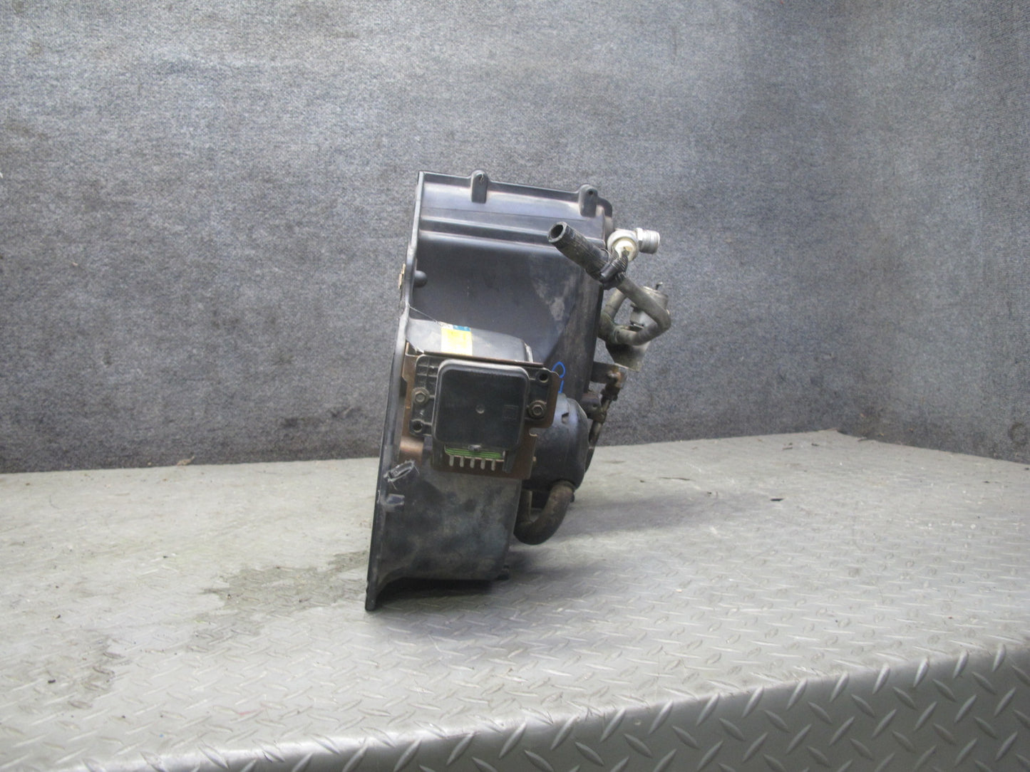 1984 Chevrolet Corvette C4 A/C Air Conditioning Blower Motor Evaporator Box OEM