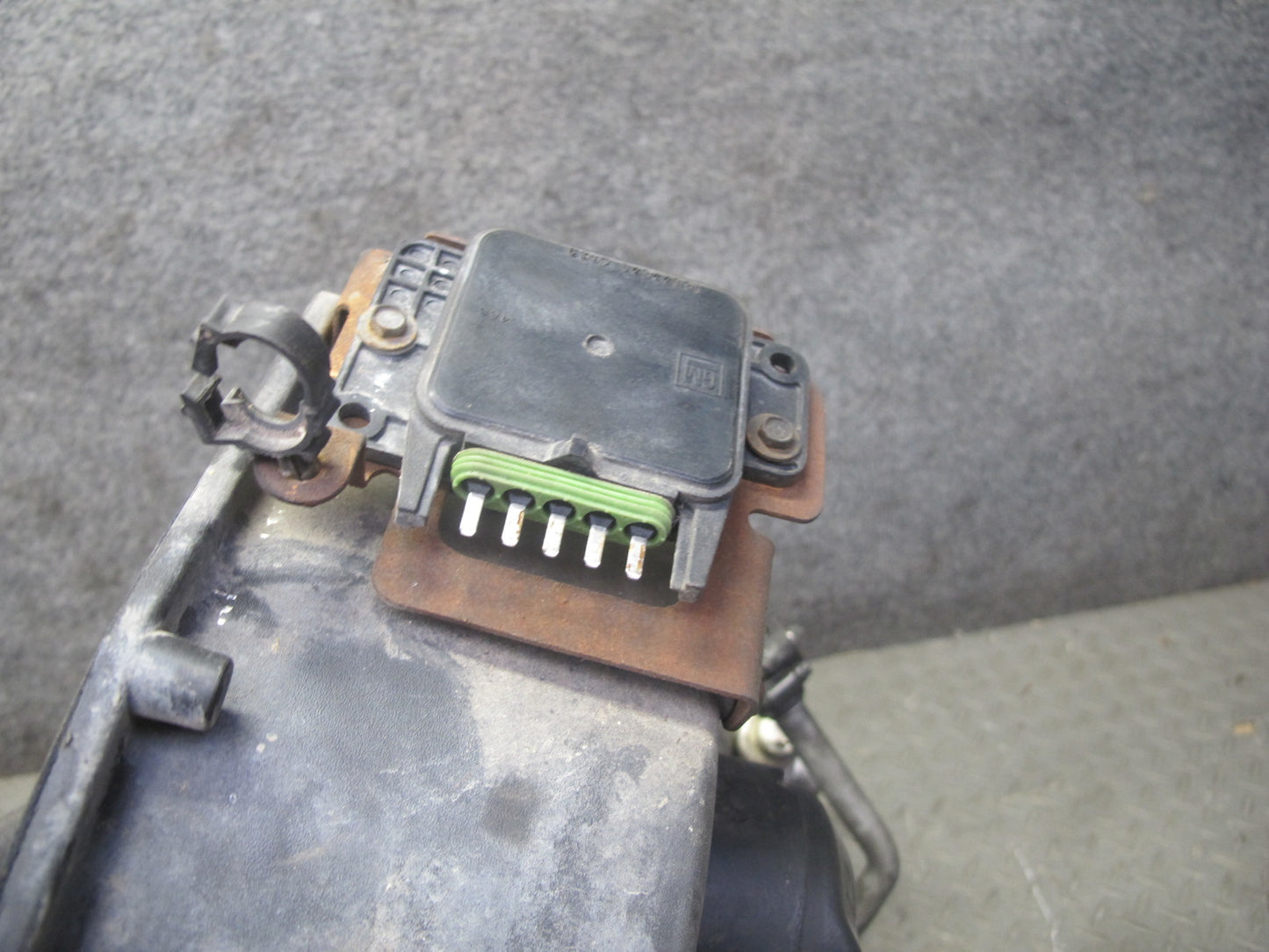 1984 Chevrolet Corvette C4 A/C Air Conditioning Blower Motor Evaporator Box OEM