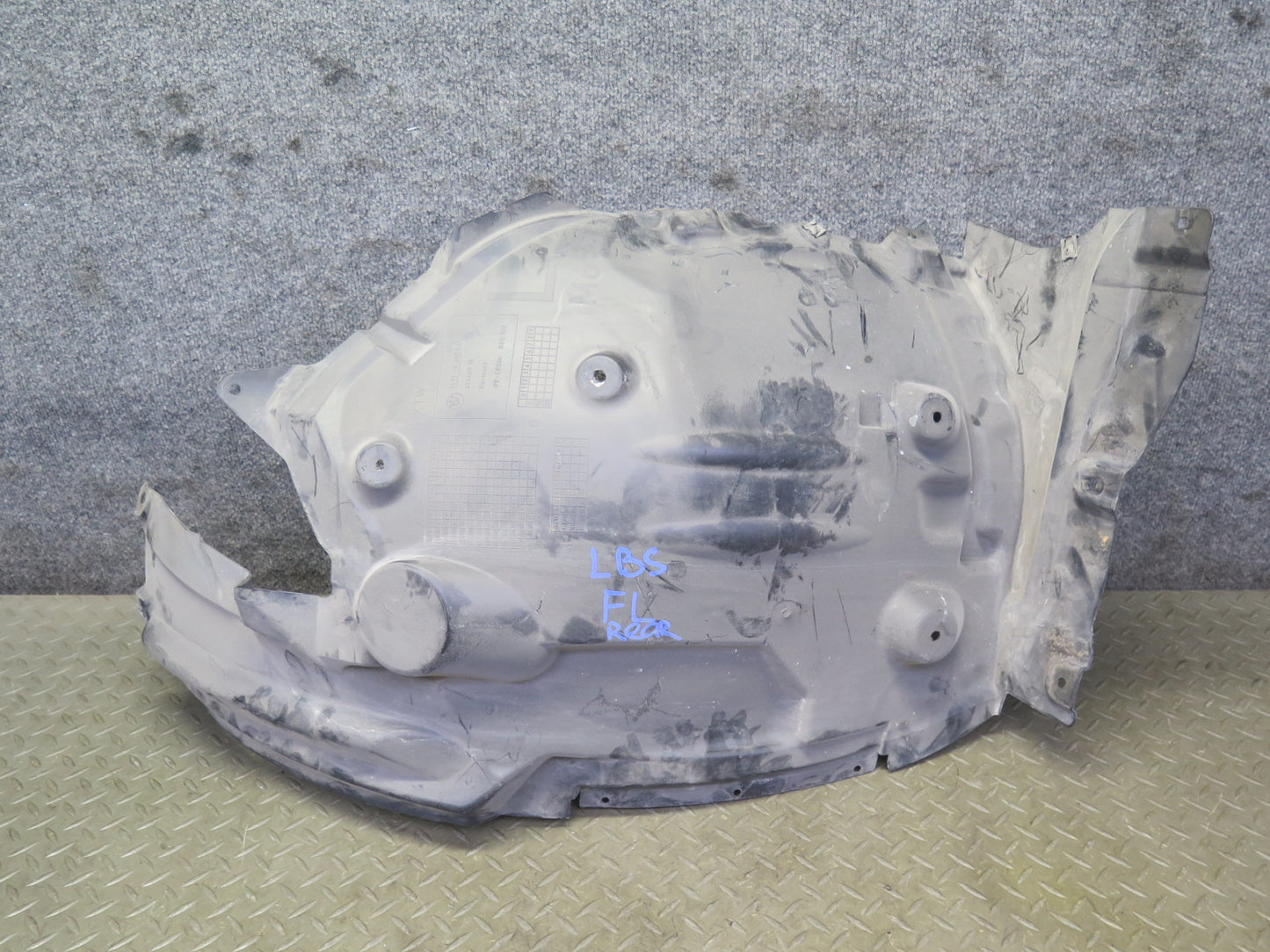 2012-2018 BMW F12 F13 M6 S63T Front Left Side Splash Shield Guard Cover Set