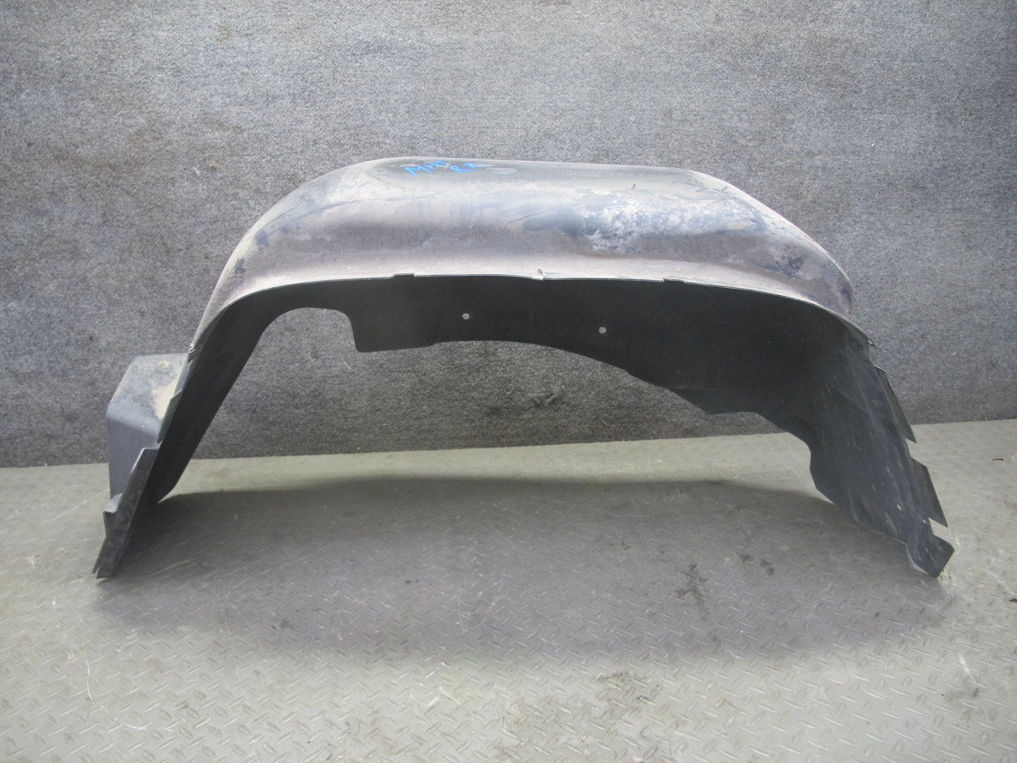 2003-2009 Hummer H2 Rear Right Wheel Fender Liner Splash Guard Shield 15111880