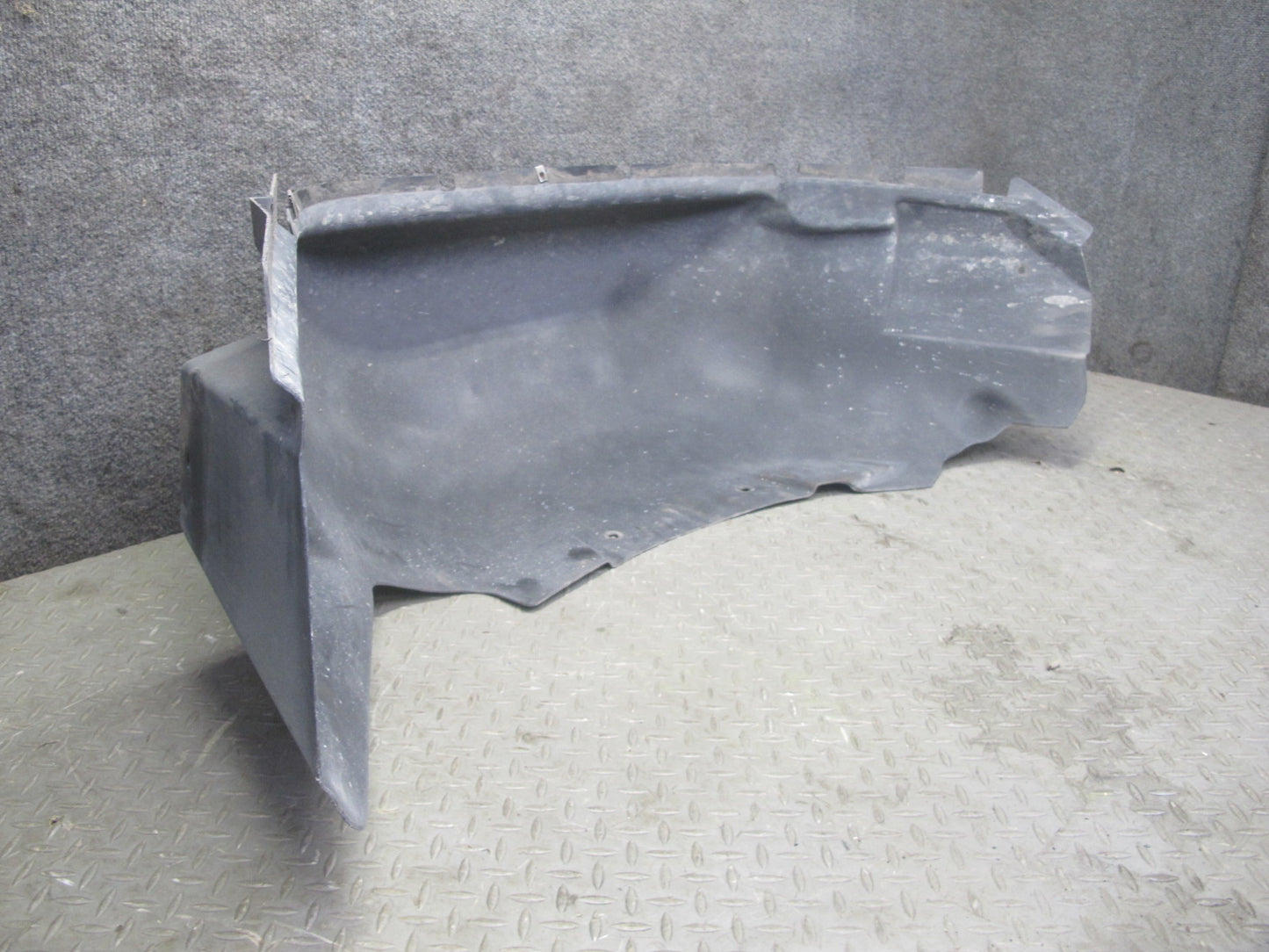 2003-2009 Hummer H2 Rear Right Wheel Fender Liner Splash Guard Shield 15111880