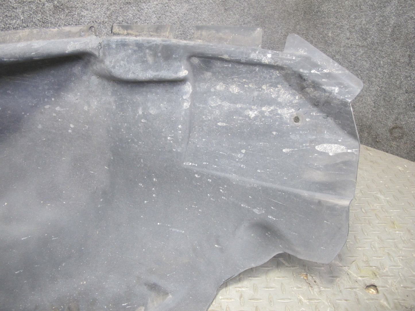 2003-2009 Hummer H2 Rear Right Wheel Fender Liner Splash Guard Shield 15111880