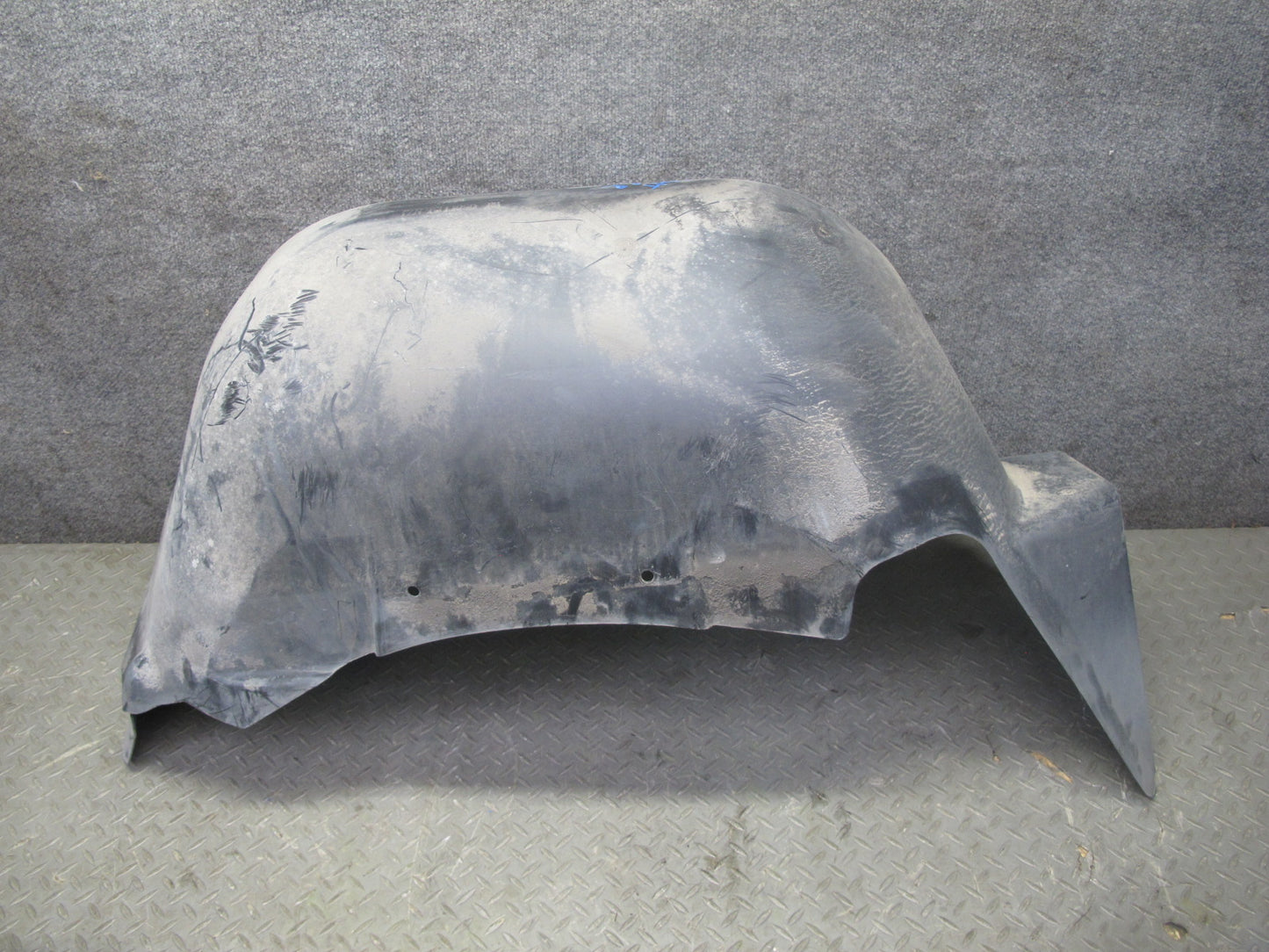 2003-2009 Hummer H2 Rear Right Wheel Fender Liner Splash Guard Shield 15111880