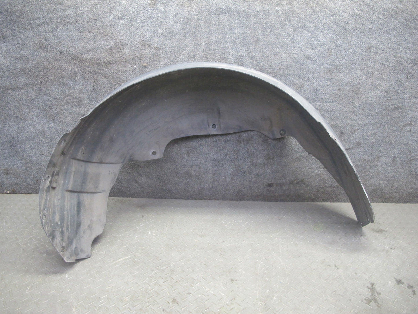 84-96 Chevrolet Corvette C4 Rear Right Fender Liner Splash Shield Guard OEM