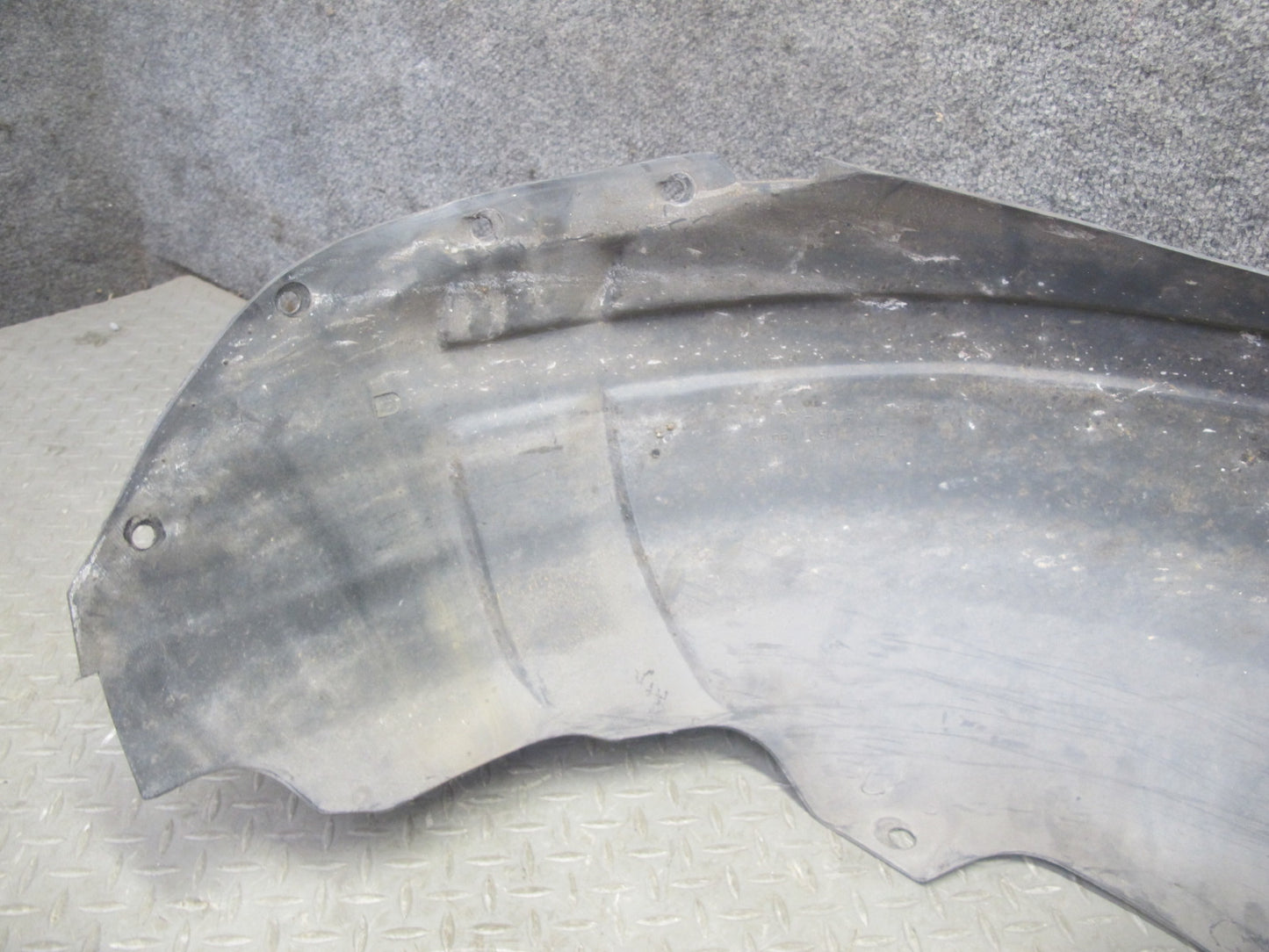 84-96 Chevrolet Corvette C4 Rear Right Fender Liner Splash Shield Guard OEM