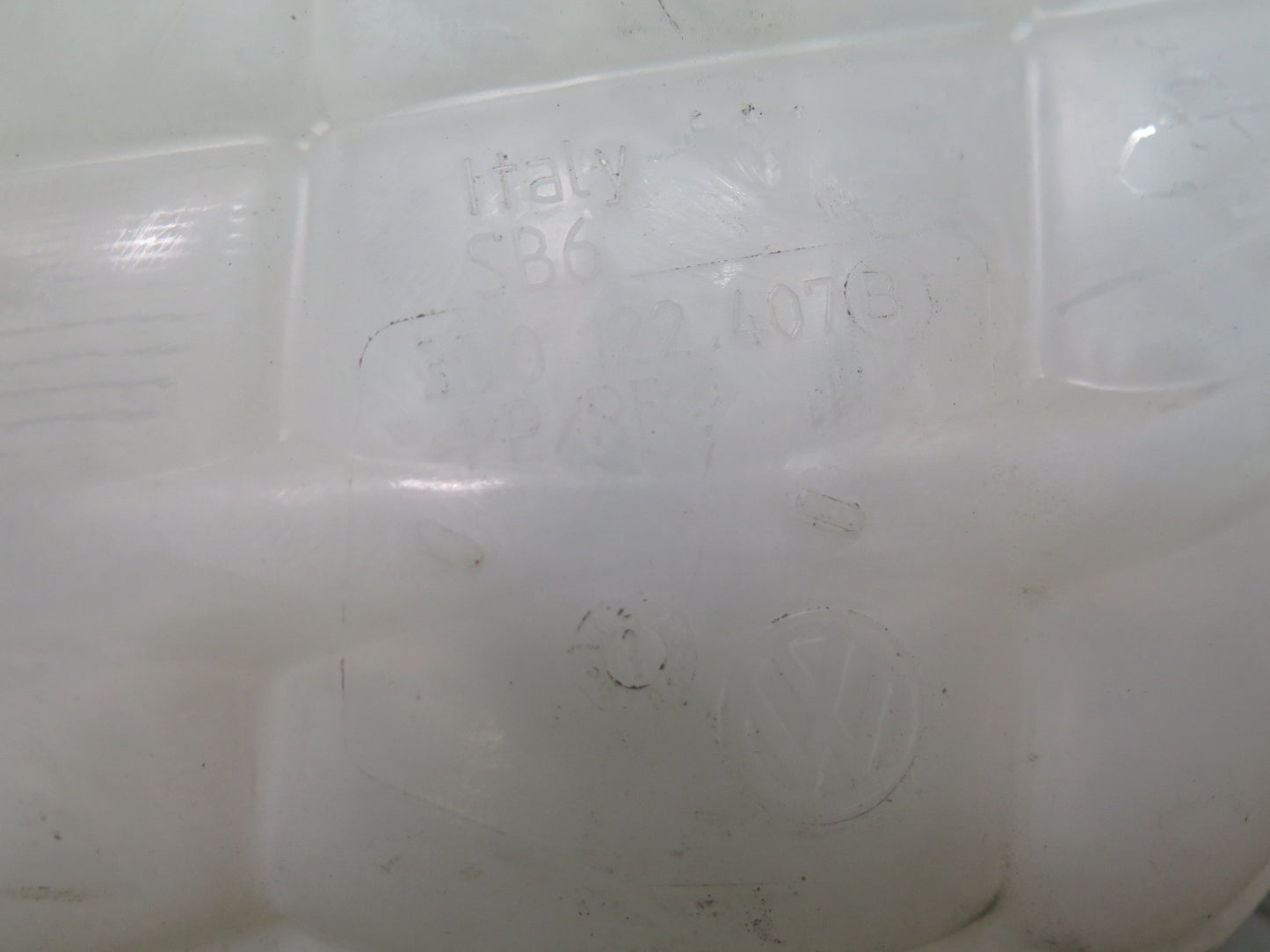 2006-2012 Bentley Continental Flying Spur Additional Coolant Expansion Tank