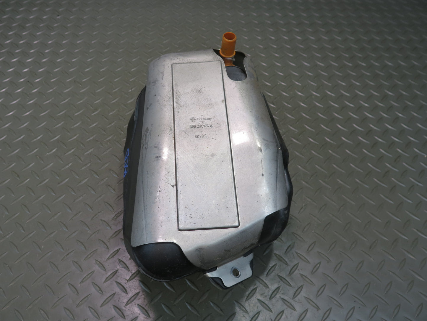 2006-2012 Bentley Continental Flying Spur Fuel Expansion Tank Reservoir