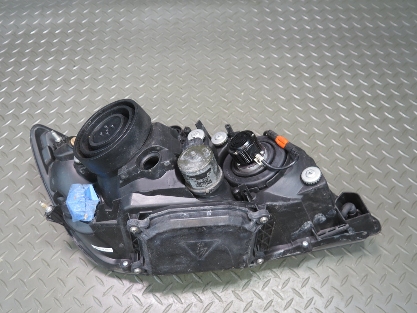 01-05 Lexus JCE10L IS300 Front Left Aftermarket Halogen Headlight Lamp