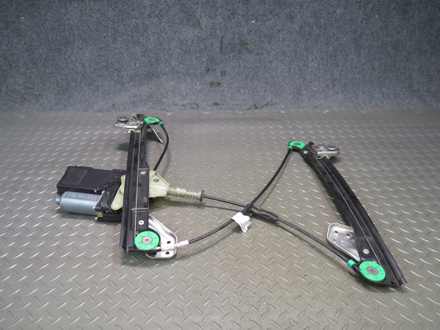 06-12 Bentley Continental Flying Spur Front Right Door Window Regulator W/ Motor