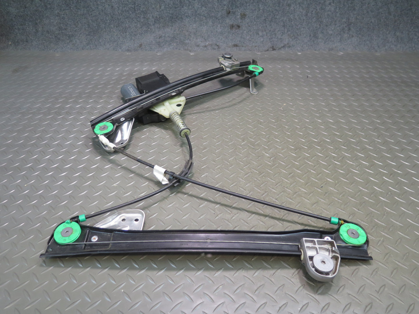 06-12 Bentley Continental Flying Spur Front Right Door Window Regulator W/ Motor