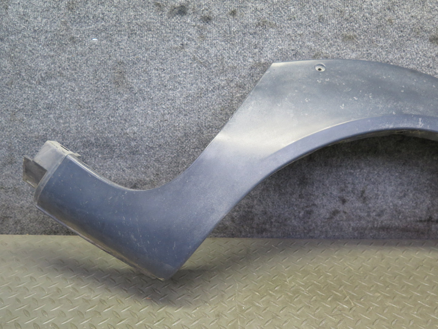 99-01 Isuzu Vehicross Front Left & Right Fender Flare Trim Panel Molding OEM