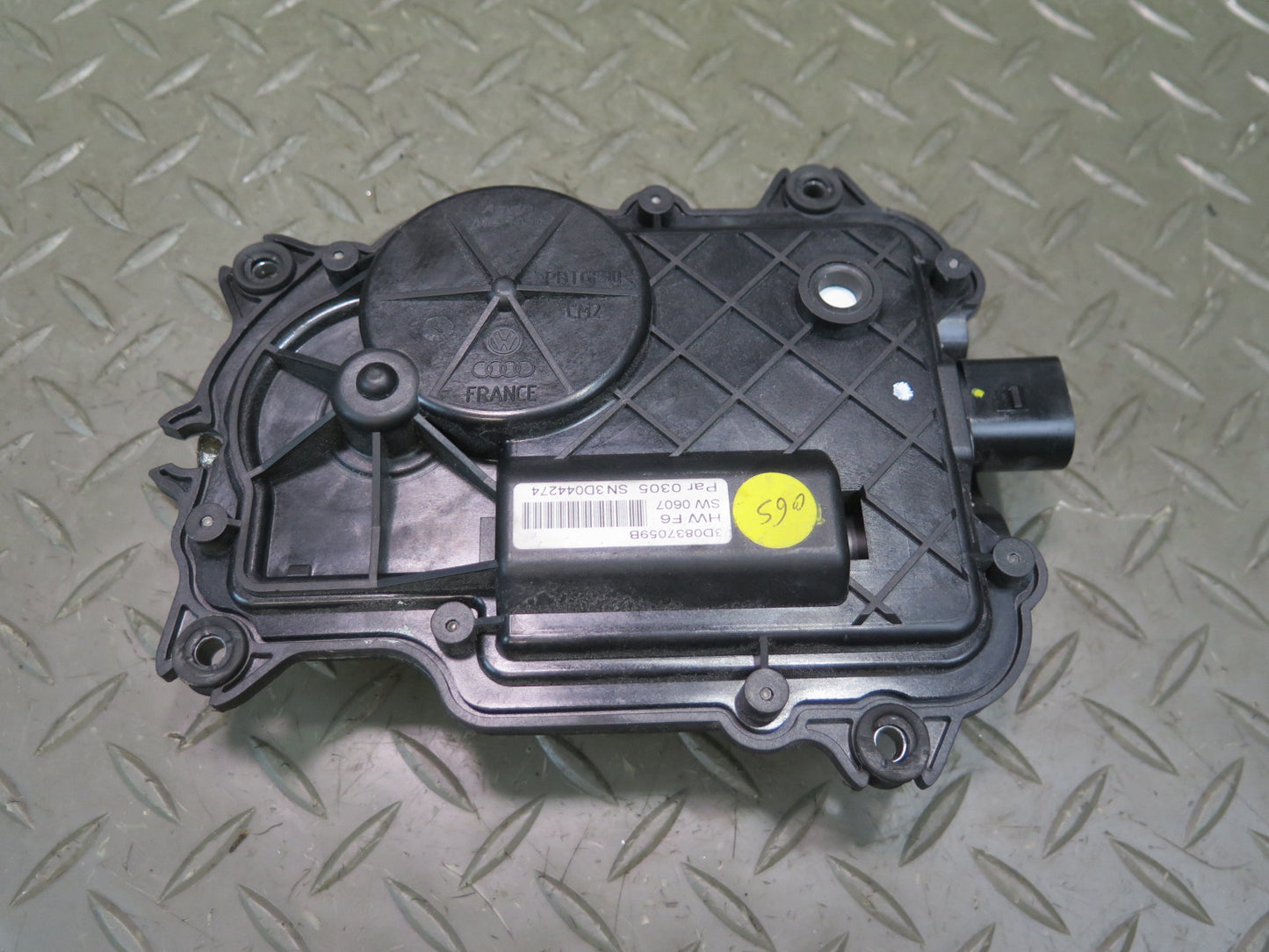 2006-2012 Bentley Flying Spur Rear Left Door Lock Soft Close Actuator Motor