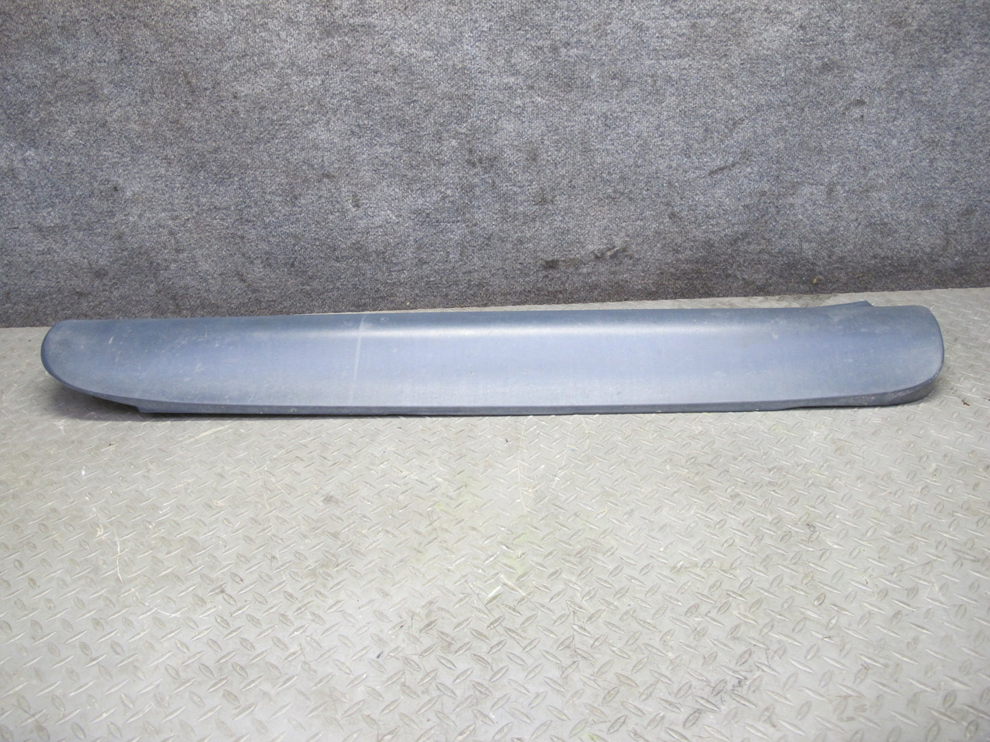 99-01 Isuzu Vehicross Left & Right Door Lower Molding Trim Panel Protector OEM