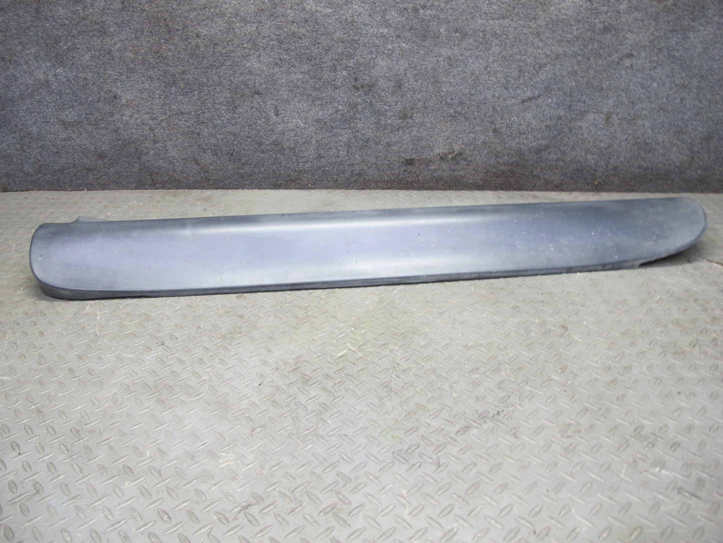 99-01 Isuzu Vehicross Left & Right Door Lower Molding Trim Panel Protector OEM