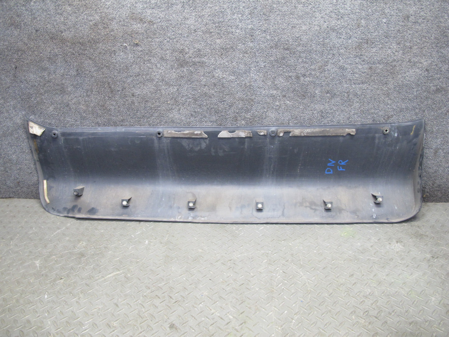 99-01 Isuzu Vehicross Left & Right Door Lower Molding Trim Panel Protector OEM