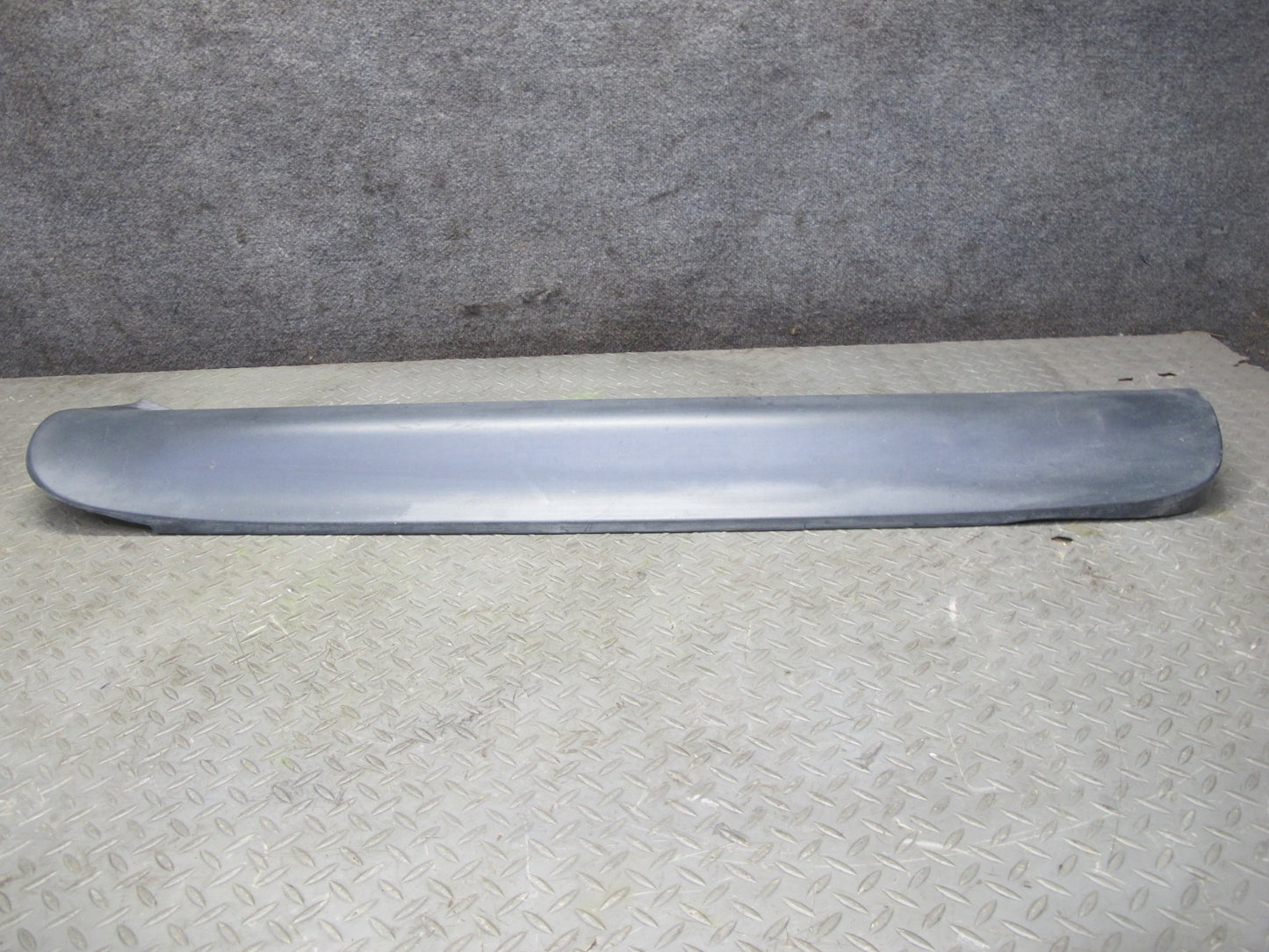 99-01 Isuzu Vehicross Left & Right Door Lower Molding Trim Panel Protector OEM