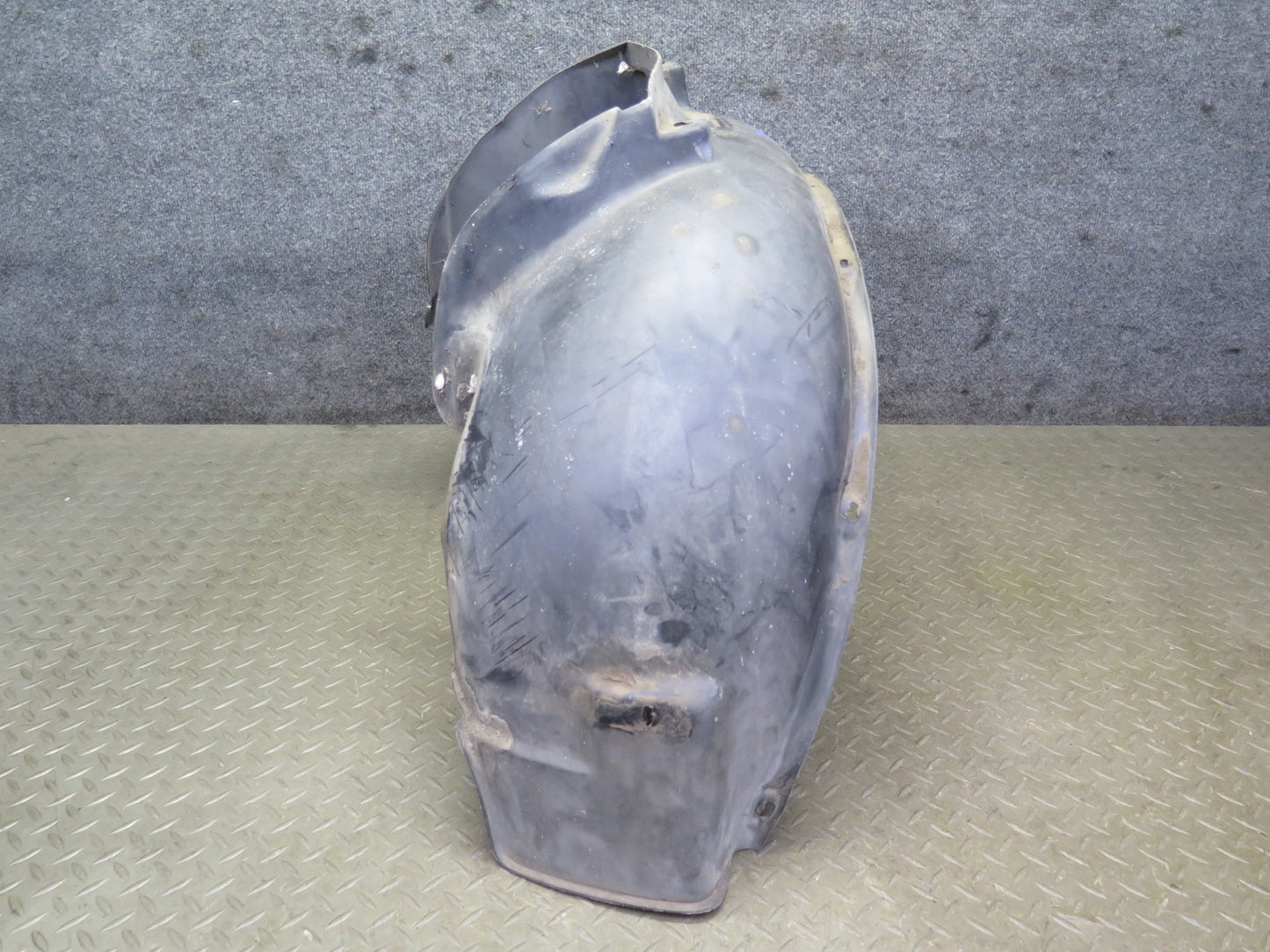 85-88 VW Scirocco MK2 Front Left & Right Fender Liner Splash Shield Set OEM