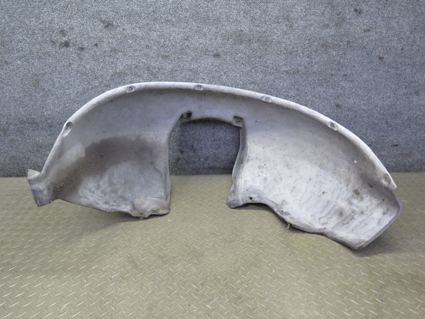 85-88 VW Scirocco MK2 Front Left & Right Fender Liner Splash Shield Set OEM