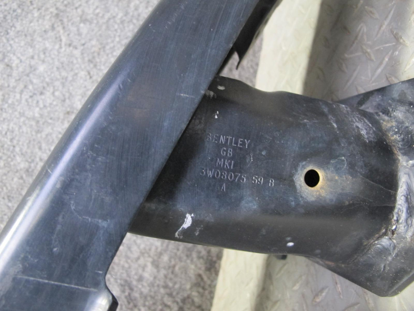 2006-2012 Bentley Continental Flying Spur Front Bumper Reinforcement Impact Bar