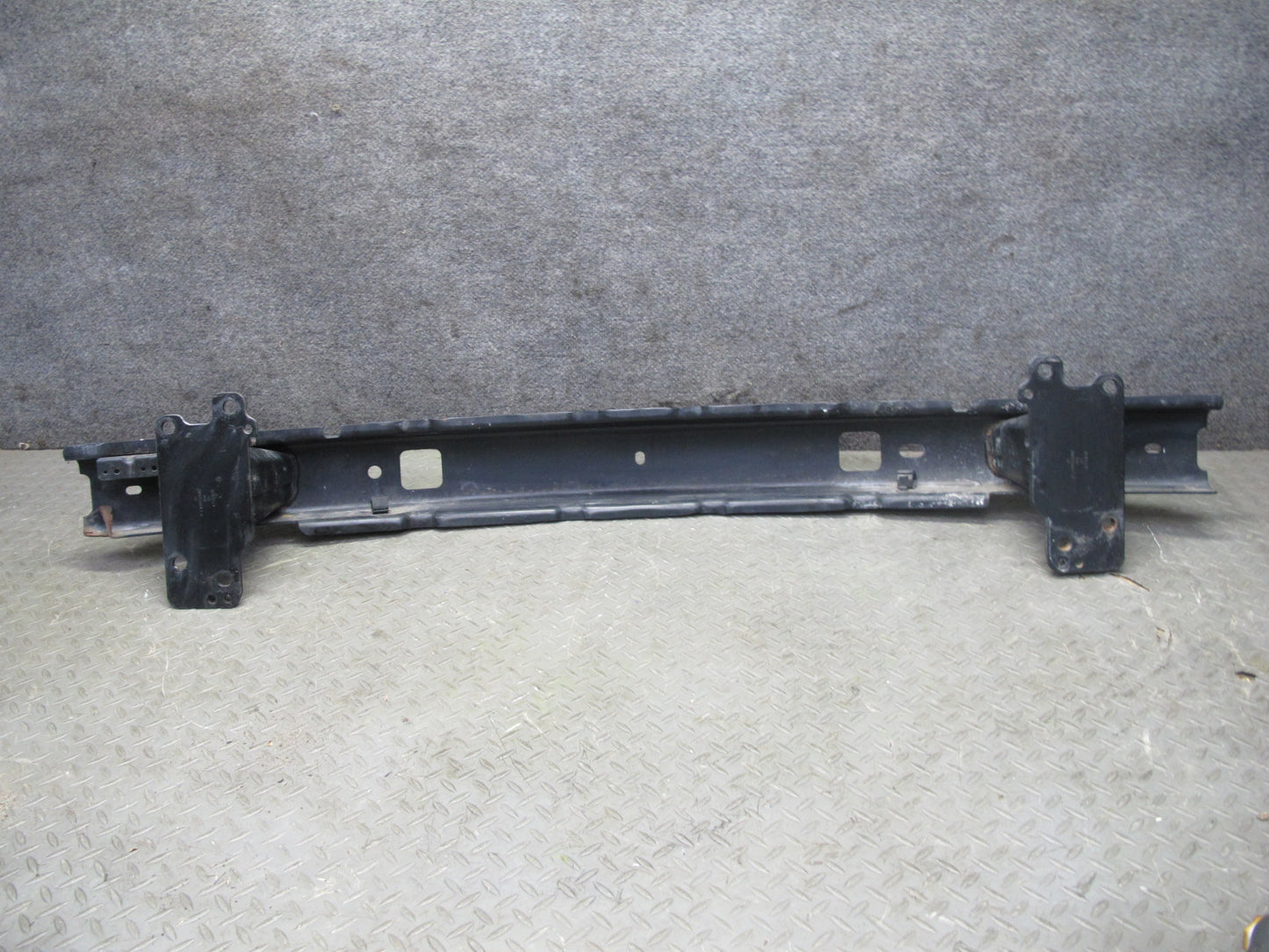 2006-2012 Bentley Continental Flying Spur Front Bumper Reinforcement Impact Bar