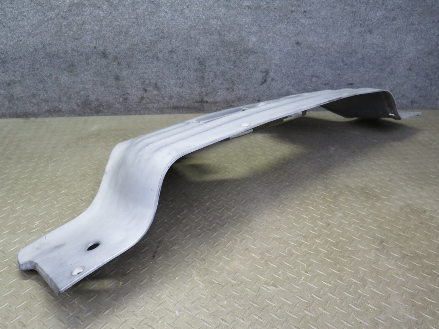 99-01 Isuzu Vehicross Rear Trunk Tailgate Molding Trim Panel Cover Protector OEM