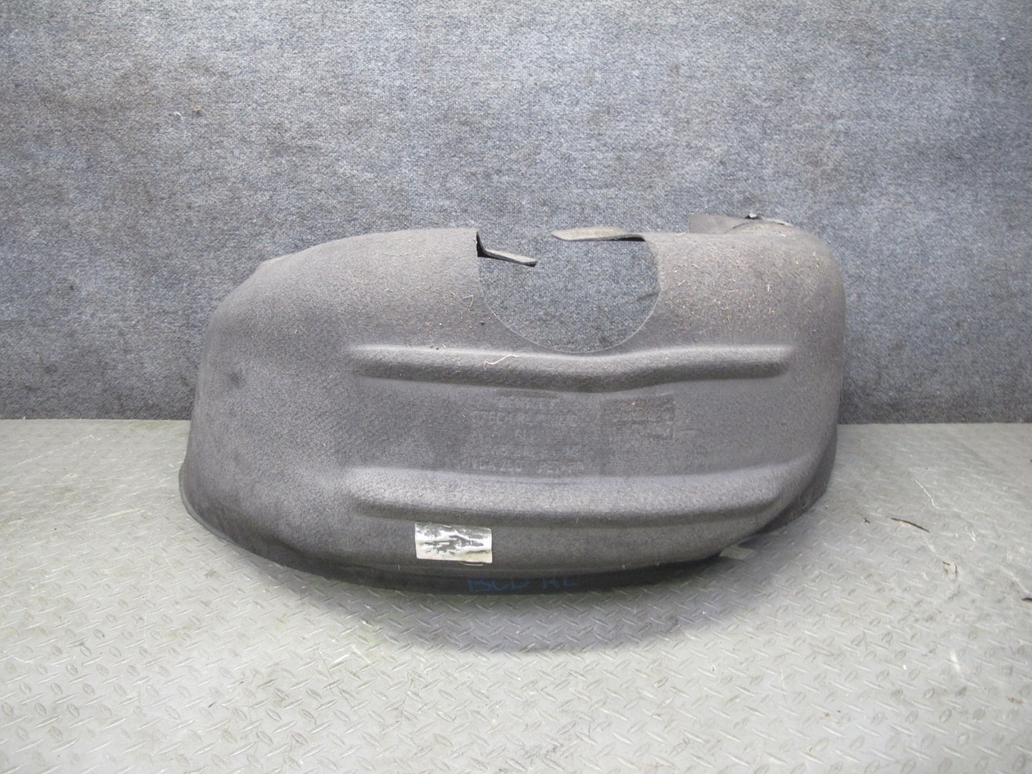2006-2012 Bentley Flying Spur Rear Right Splash Shield Fender Liner Wheel Arch