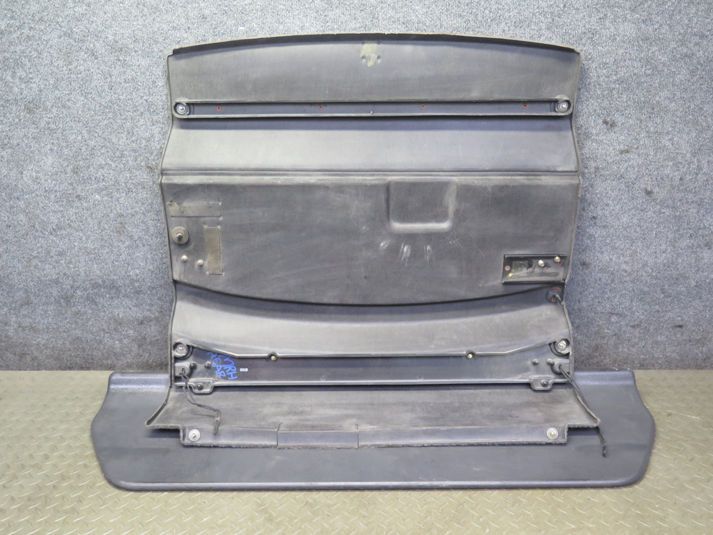 88-91 Mazda RX7 FC3S Convertible Rear Trunk Cargo Cover Wind Deflector Gray OEM