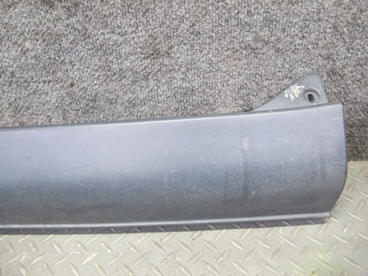 99-01 Isuzu Vehicross Set of 2 Left & Right Side Skirt Rocker Panel Molding OEM