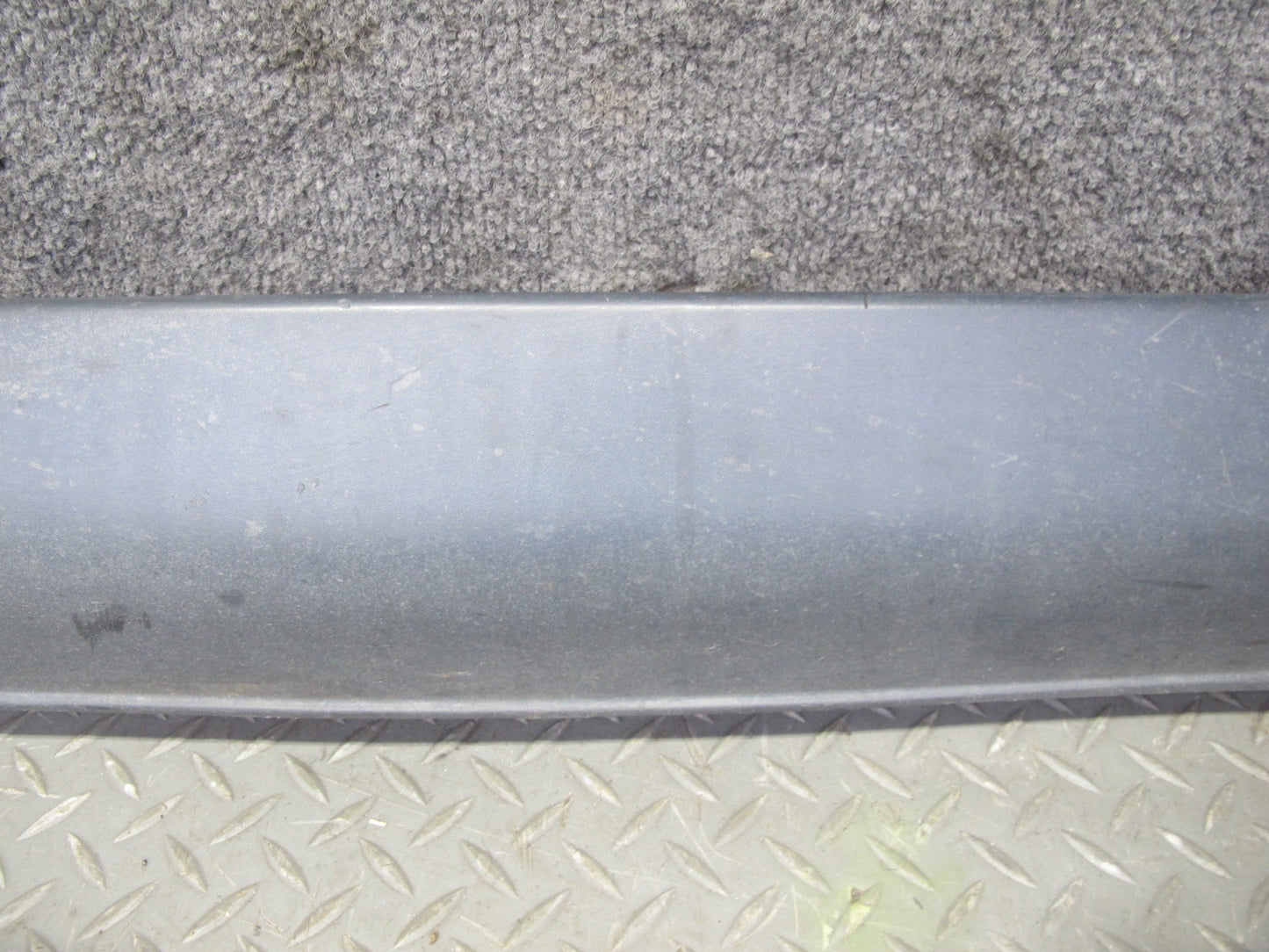 99-01 Isuzu Vehicross Set of 2 Left & Right Side Skirt Rocker Panel Molding OEM