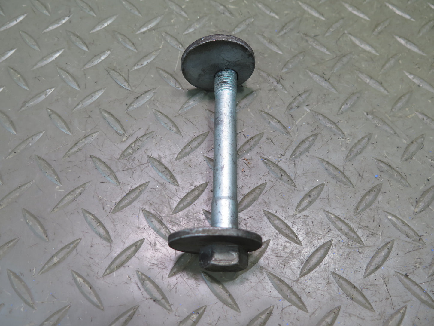 06-12 Bentley Continental Flying Spur Rear Suspension Eccentric Camber Bolt Set
