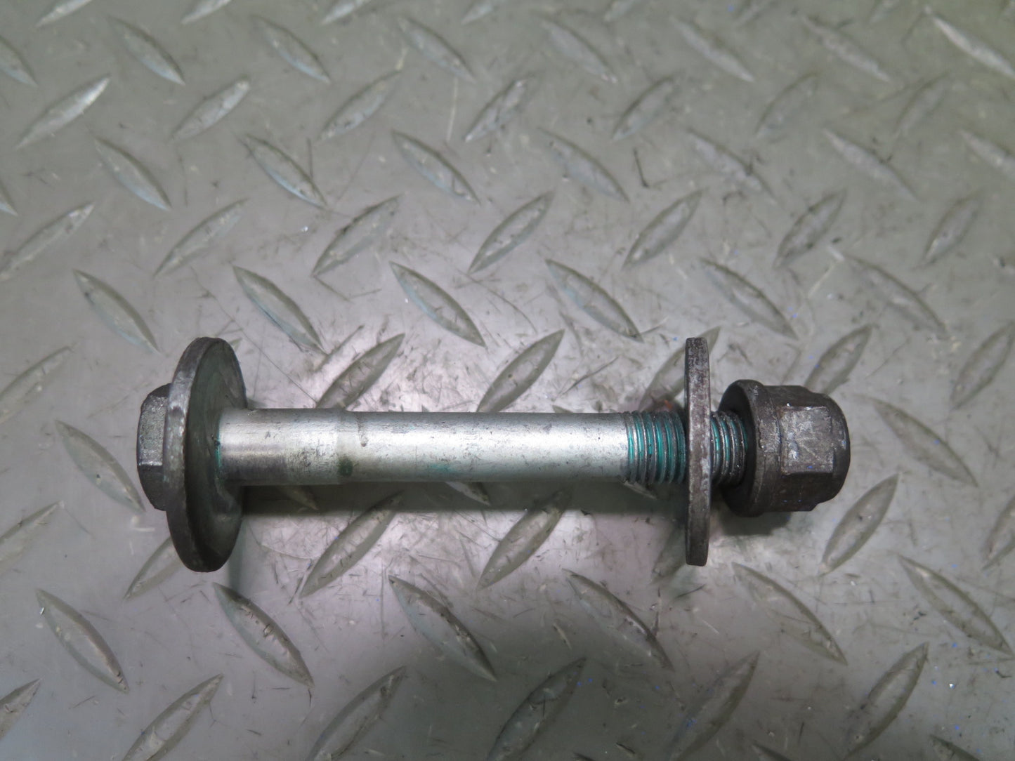 06-12 Bentley Continental Flying Spur Rear Suspension Eccentric Camber Bolt Set
