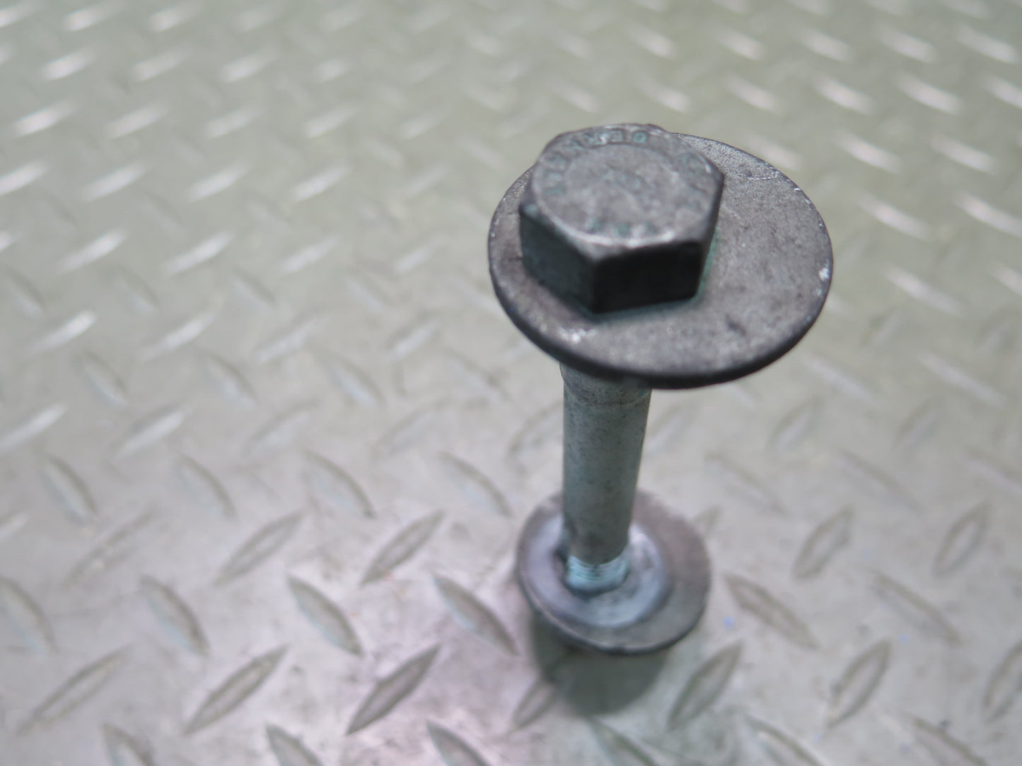 06-12 Bentley Continental Flying Spur Rear Suspension Eccentric Camber Bolt Set